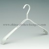 Metal Coated Coat Hanger with Strap's Holders