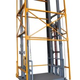 Four Guide Rails Cargo Lift