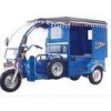 Three Wheel Electric Passenger Tricycle Closed Cabin 2860*1040*1800
