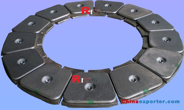CNC riveting machine